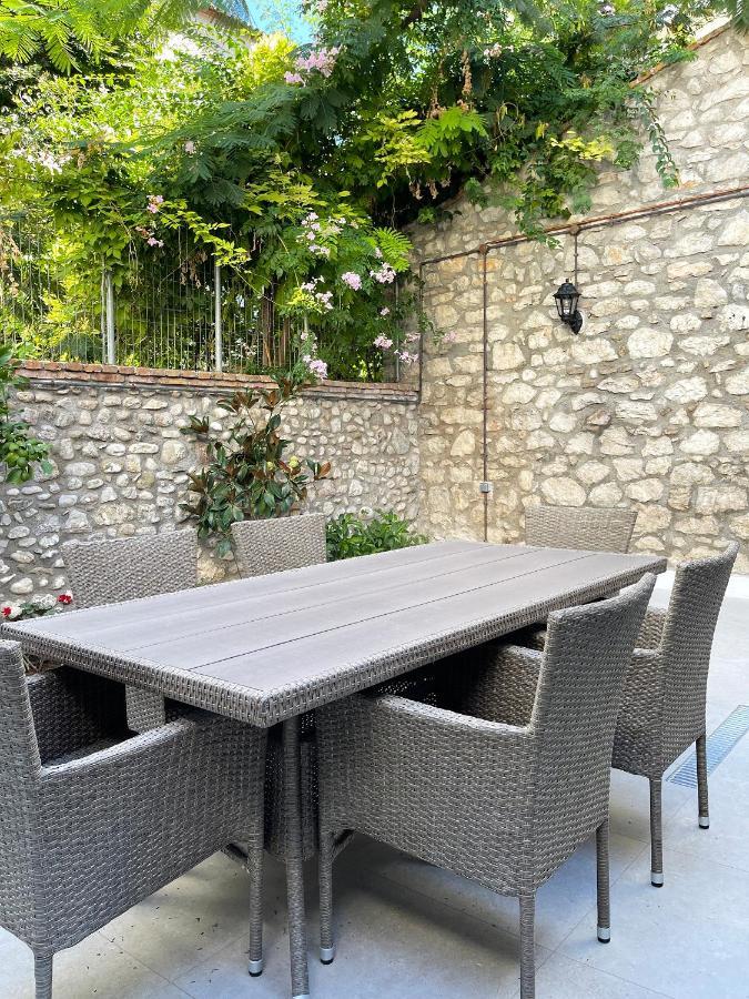 Blue Domino Luxury City Villa Patras Exterior photo
